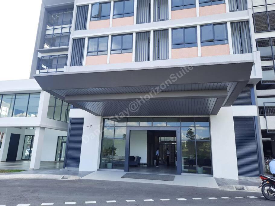 Danzastay1@Horizonsuite - Nearby Klia Sepang Bagian luar foto